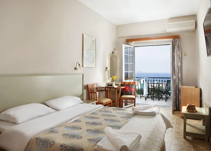 Panorama 3* 모넴바시아