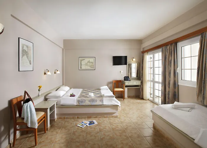 Panorama 3* 모넴바시아